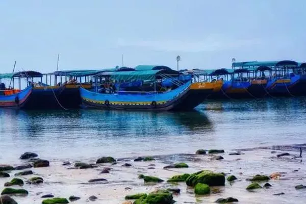 廣西京族三島<a href='http://m.okeytime.com/' target=_blank>旅游攻略</a>
